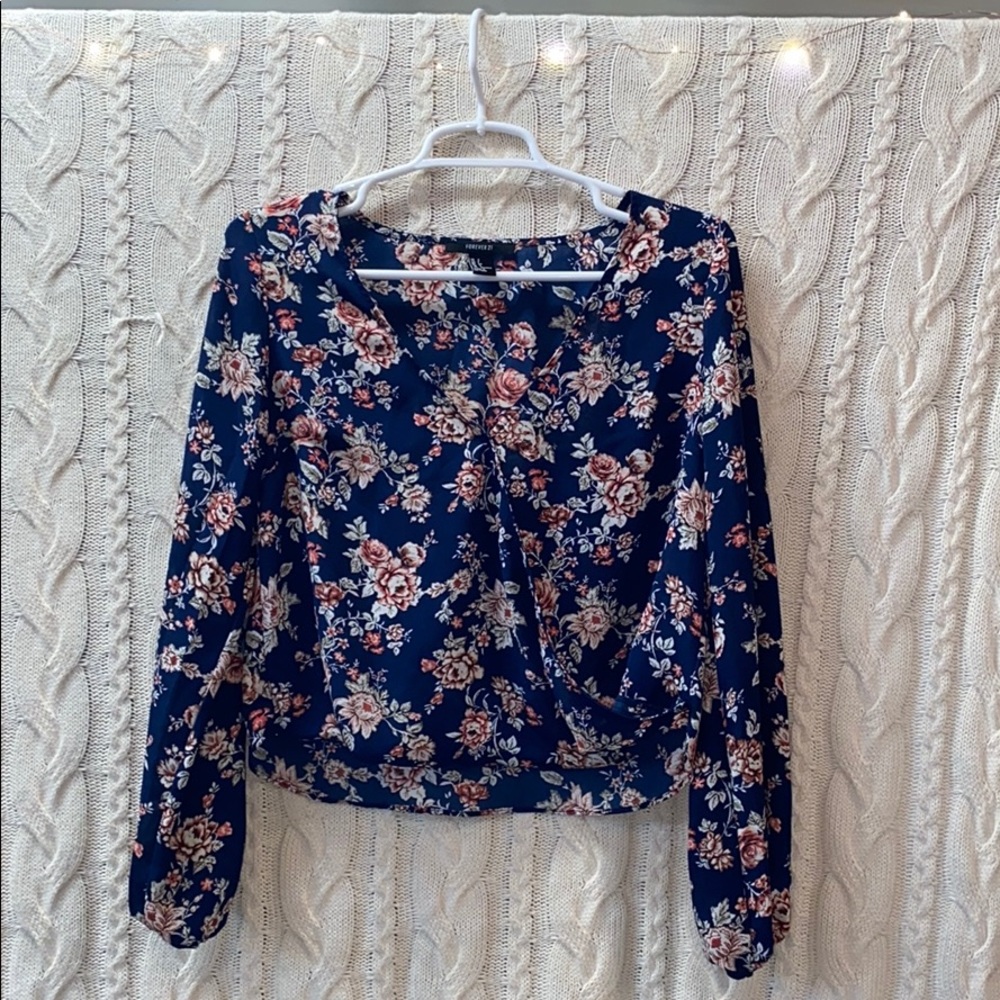 🌸 Forever 21 flower top